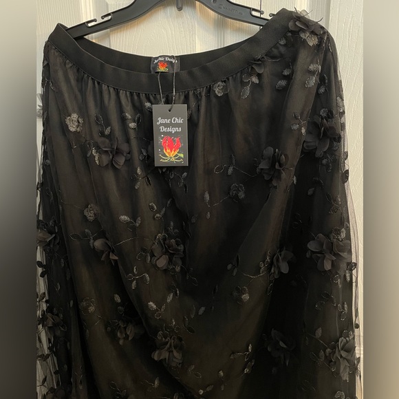 Jane Chic Designs Hampton Floral Skirt - Picture 7 of 8